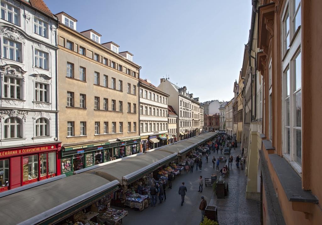 Residence Corto Old Town Prag Exteriör bild